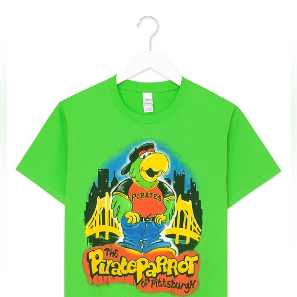 Vintage 90s Pittsburgh Pirates Pirate Parrot T-Shirt Adult XL Bright Green MLB - Picture 2 of 3